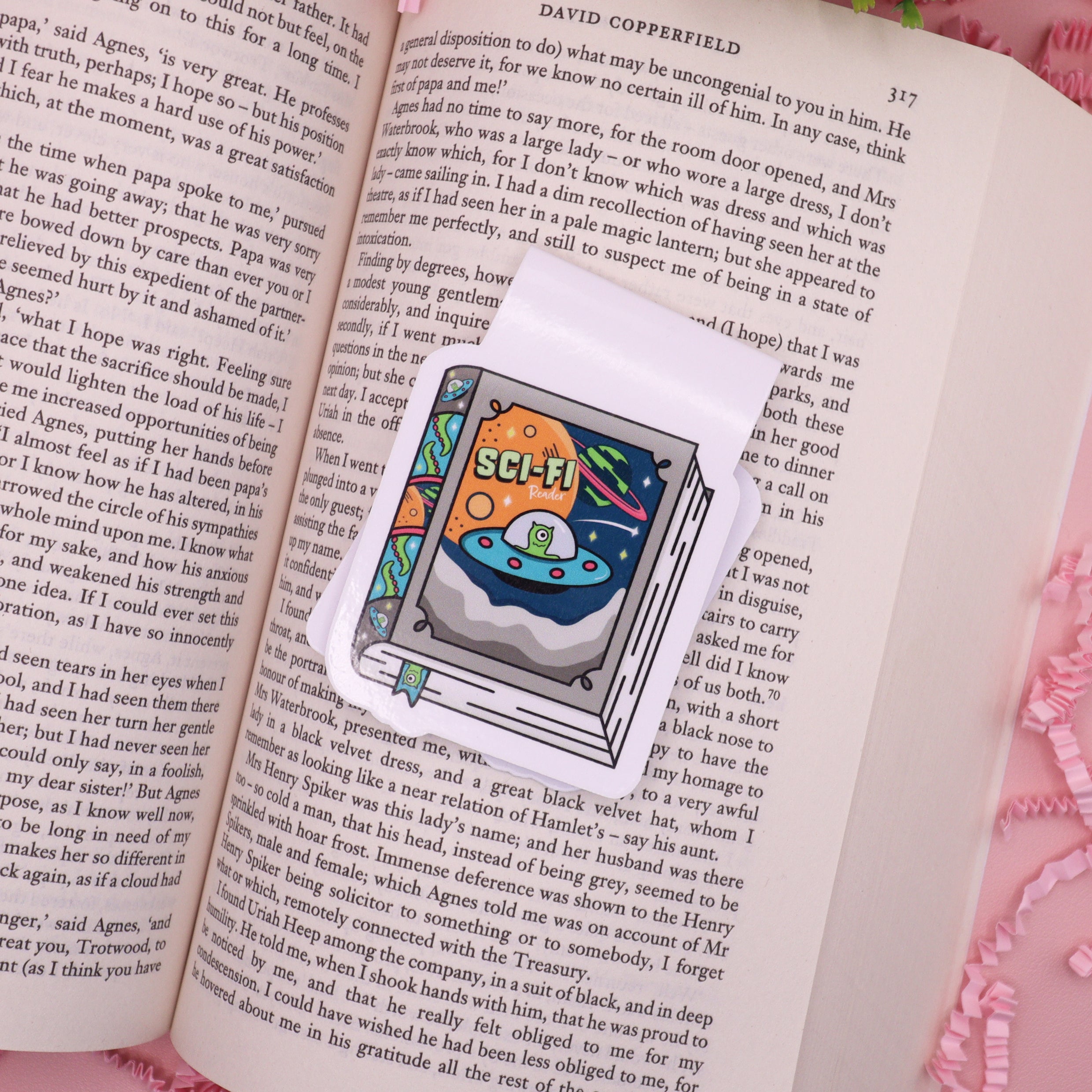 Sci-fi Reader Book Magnetic Bookmark